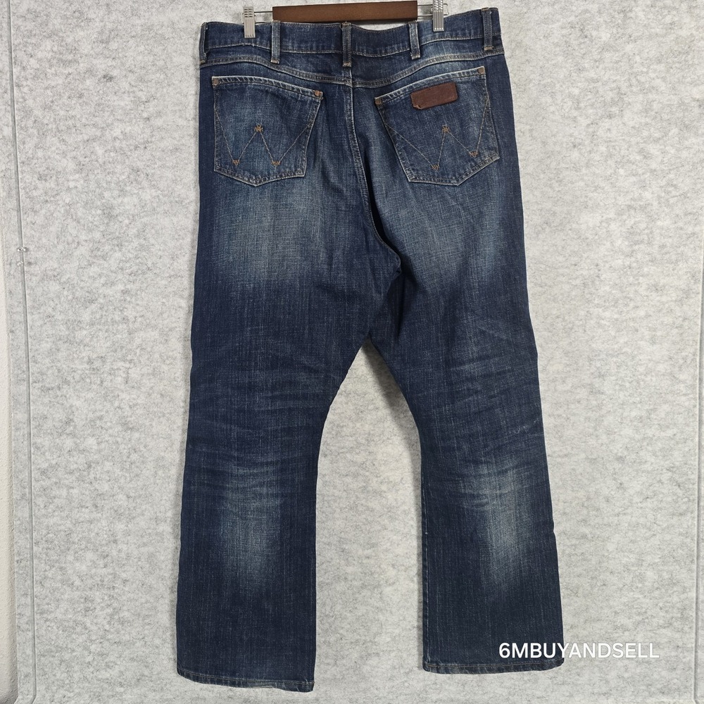Wrangler Retro Relaxed Bootcut Jeans Mens 38x32 Fits 38x29.5 Dark Wash 10WRTJHJH - Picture 5 of 14